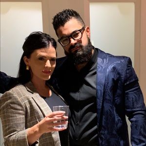 Meet your Posher, Christopher